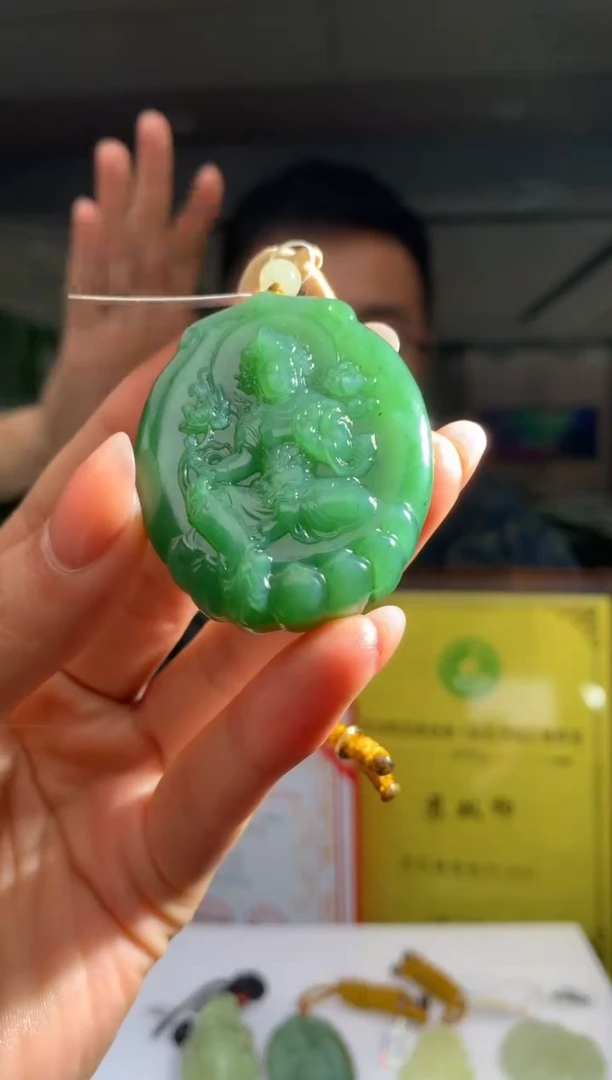 【闪购商品】定制和田玉Boss阳天然和田玉（拍一发一）