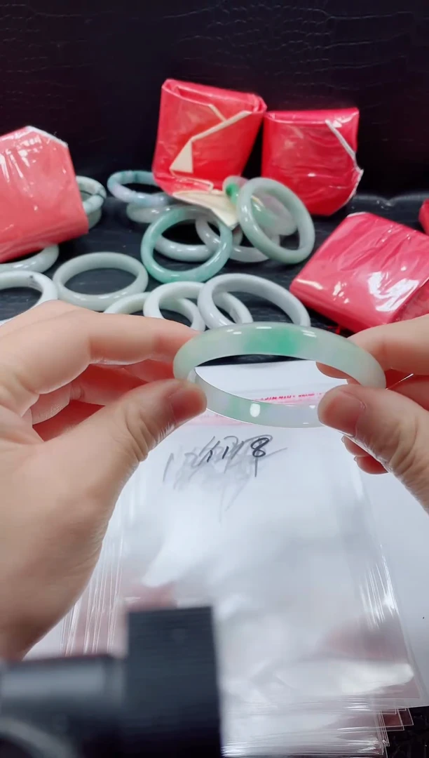 非金属无小哥118号手镯60.8圈口