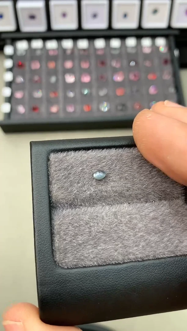 【闪购商品】定制金绿宝石裸石未镶嵌0.28ct 金绿猫眼