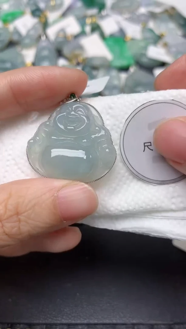 颈饰18K金镶嵌翡翠天然缅甸A货翡翠