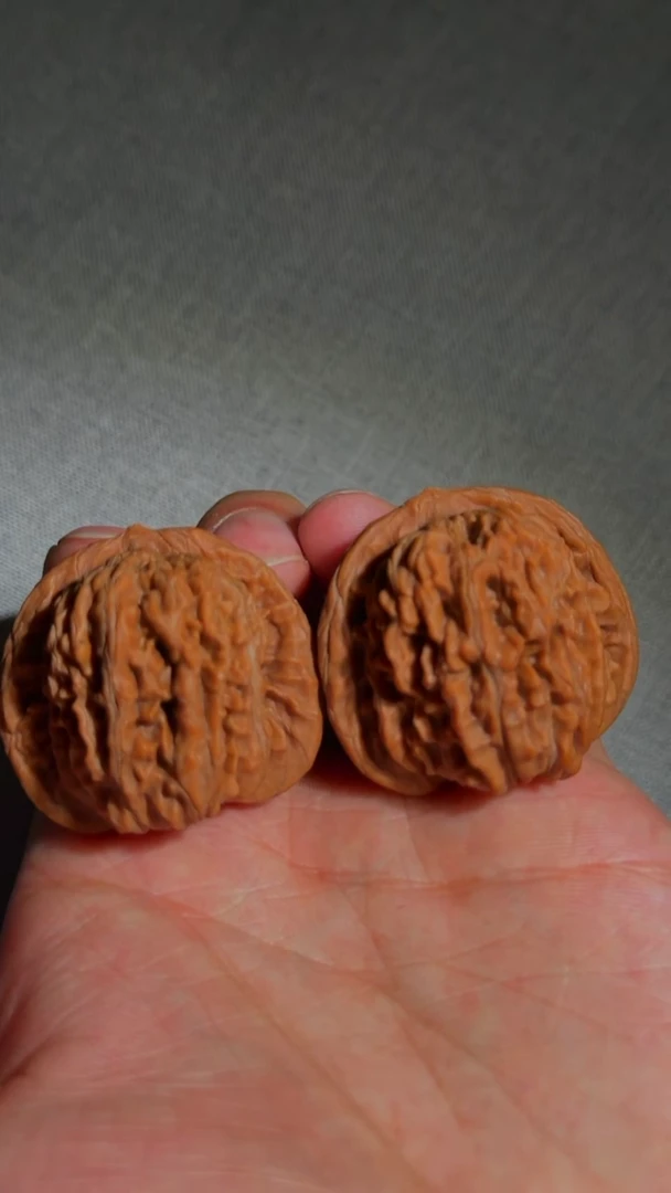 把件文玩核桃四座楼40左右