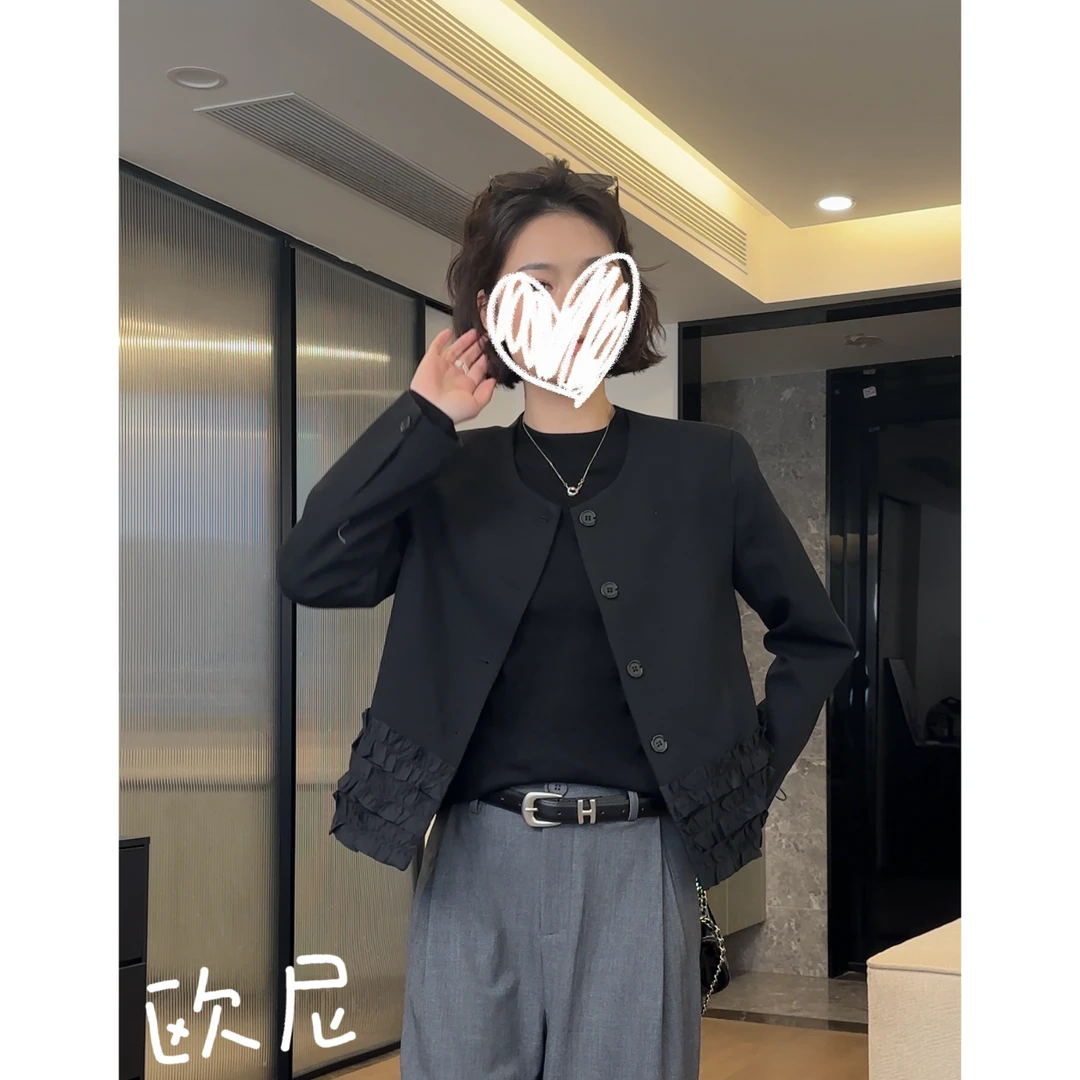 欧尼私服 2025春款设计感下摆木耳花边西装外套2502C404