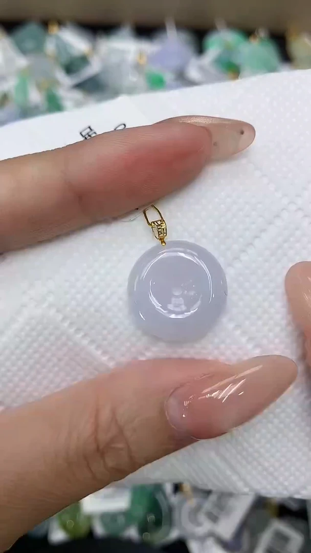颈饰18K金镶嵌翡翠11111111111