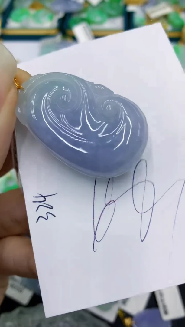 翡翠18K金镶嵌颈饰11111111111