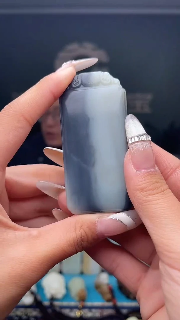 未镶嵌和田玉挂件1