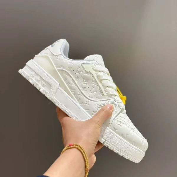 Gumijia/欧货新款经典款时尚百搭舒透气休闲舒适休闲男鞋S1109