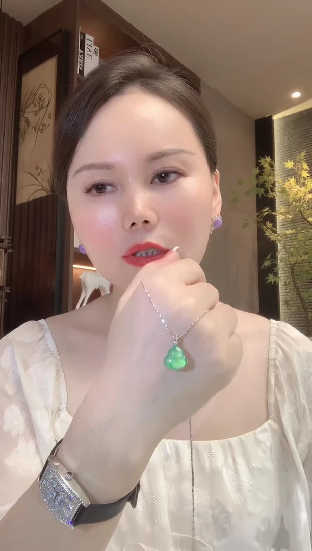 吊坠(不含链)18K金镶嵌翡翠C19