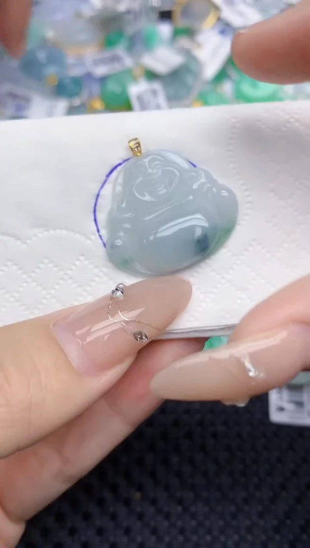 颈饰18K金镶嵌翡翠   天然翡翠A货  百元以上9米证书费自理