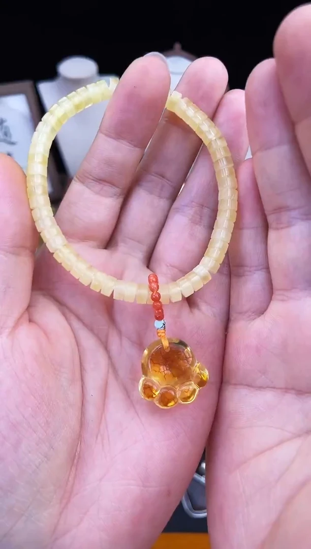 琥珀未镶嵌珠宝奇石柒月