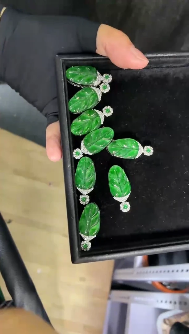 未镶嵌定制翡翠35定制翡翠-多样性发货（发其一）