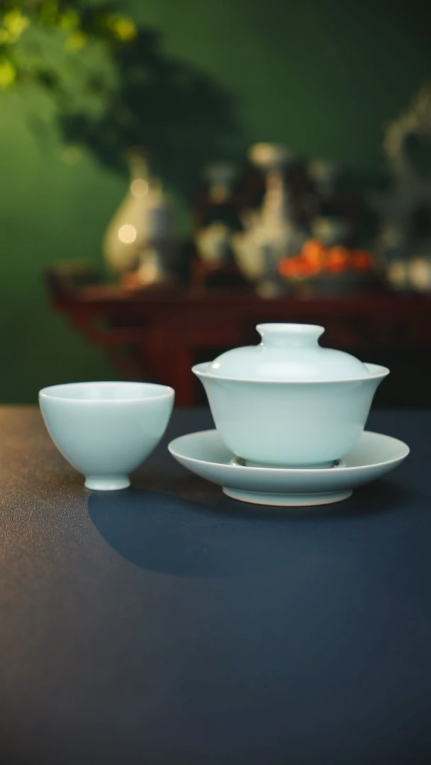 【闪购商品】杯月白元宝三才盖碗+鸡心杯