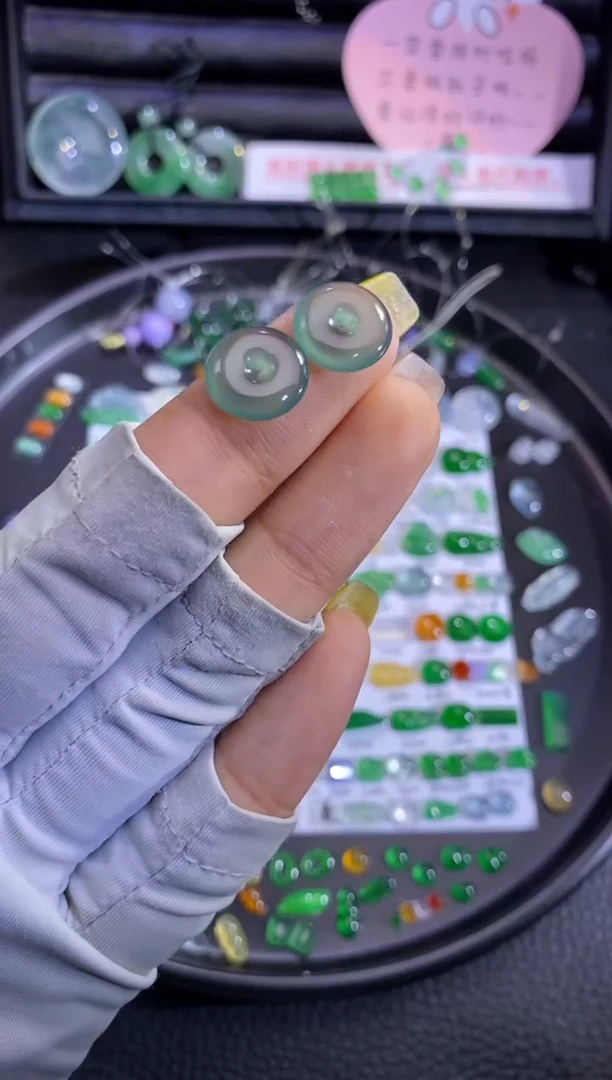 未镶嵌挂件翡翠扣子