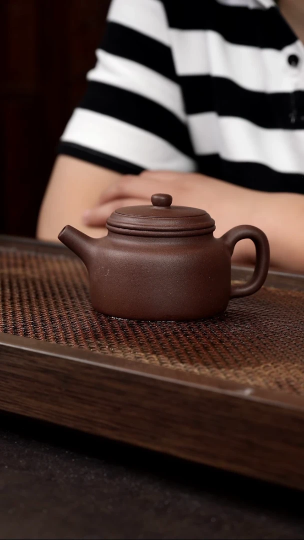 茶壶紫砂紫泥炮嘴德中