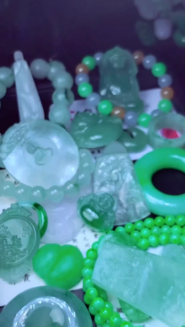 未镶嵌定制翡翠听****#翡翠毛货定制