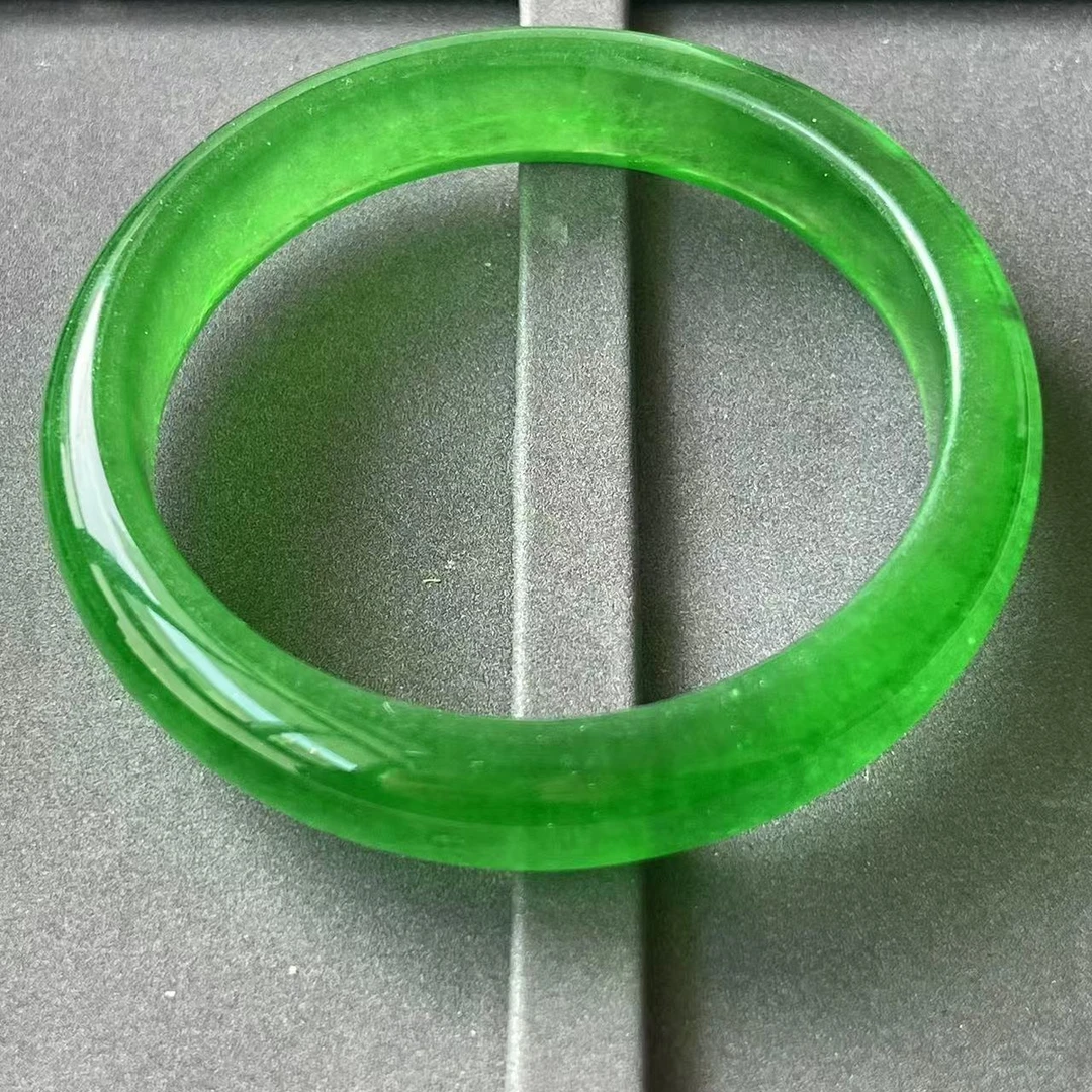 宝阁甄选绿手镯059