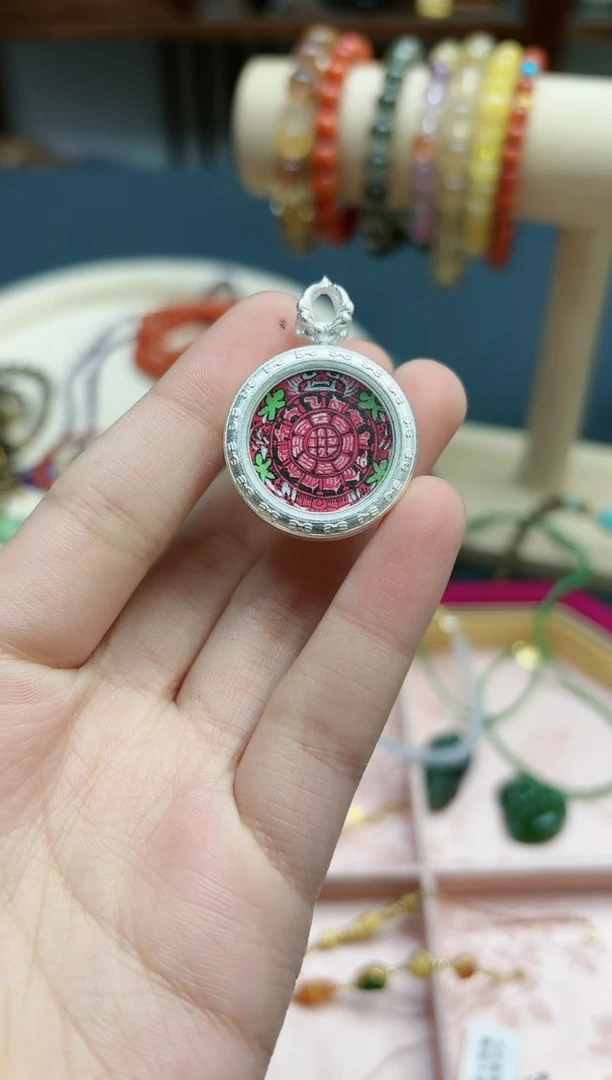 【闪购商品】吊坠六字唐卡吊坠*1 TK赠皮绳