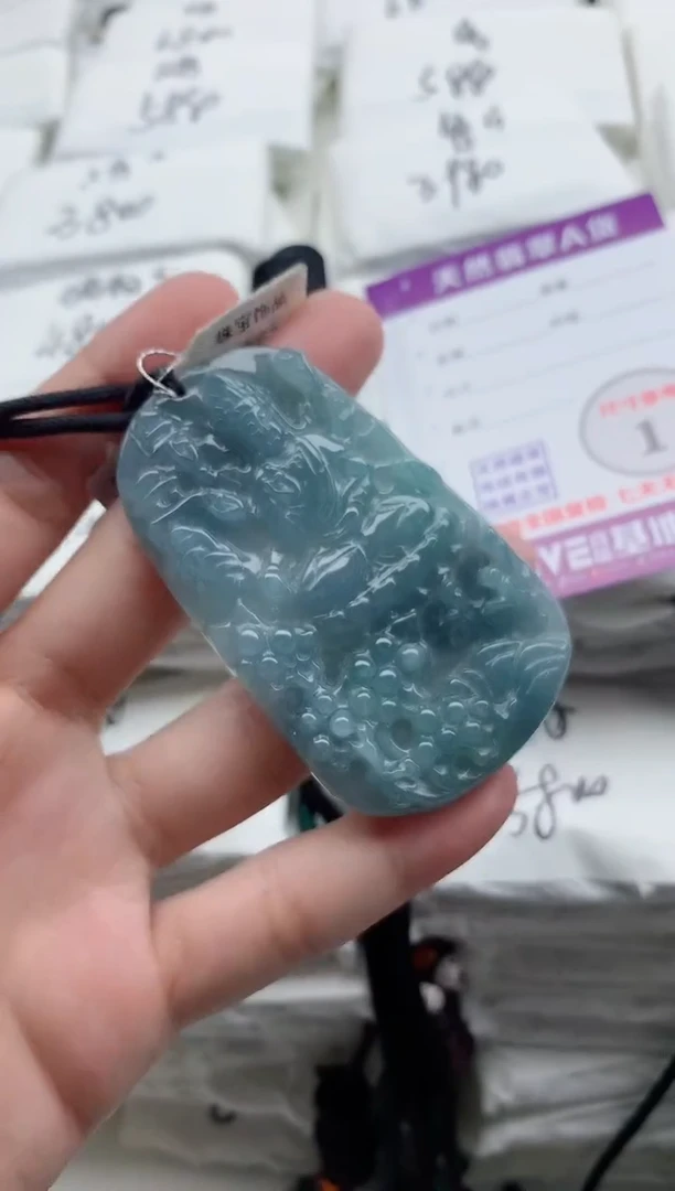 颈饰未镶嵌翡翠8