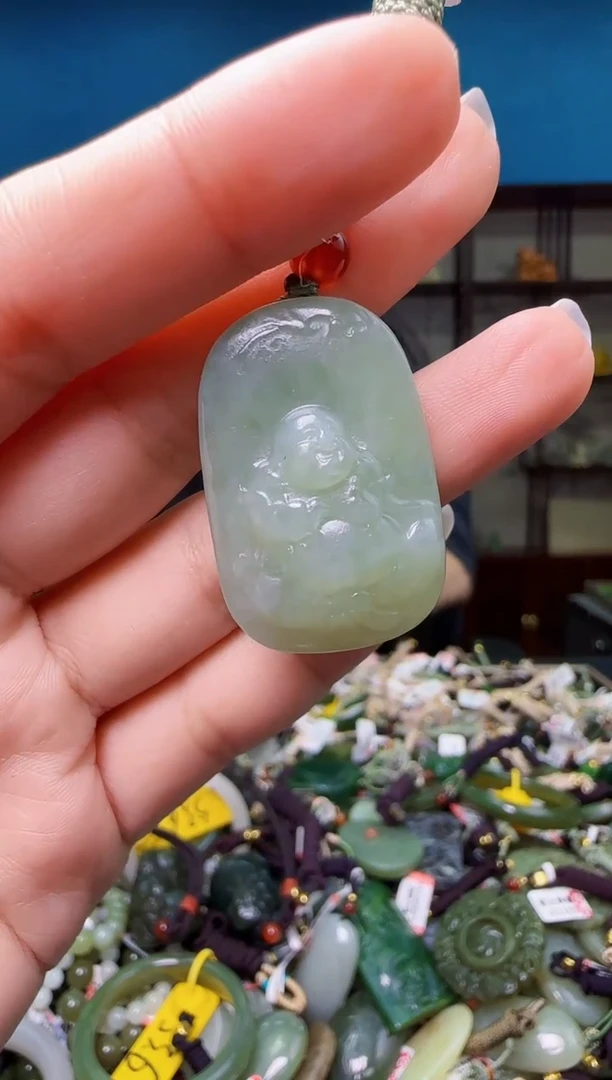 颈饰未镶嵌和田玉1