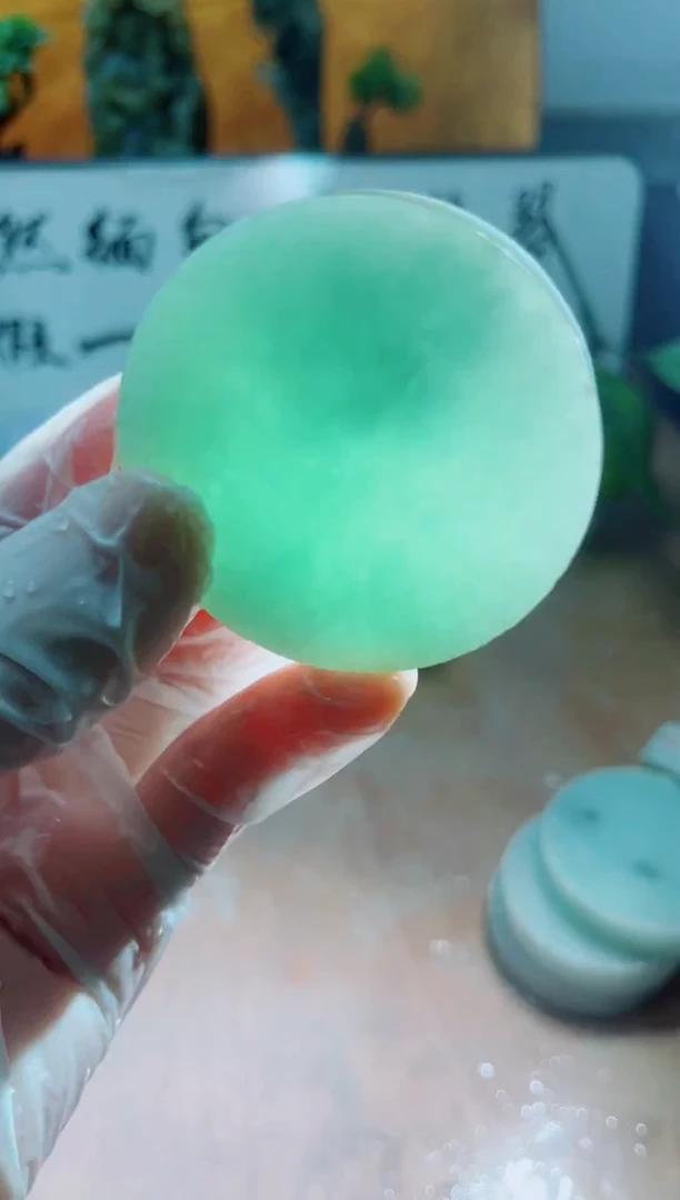 未镶嵌挂件翡翠A货砚曹540