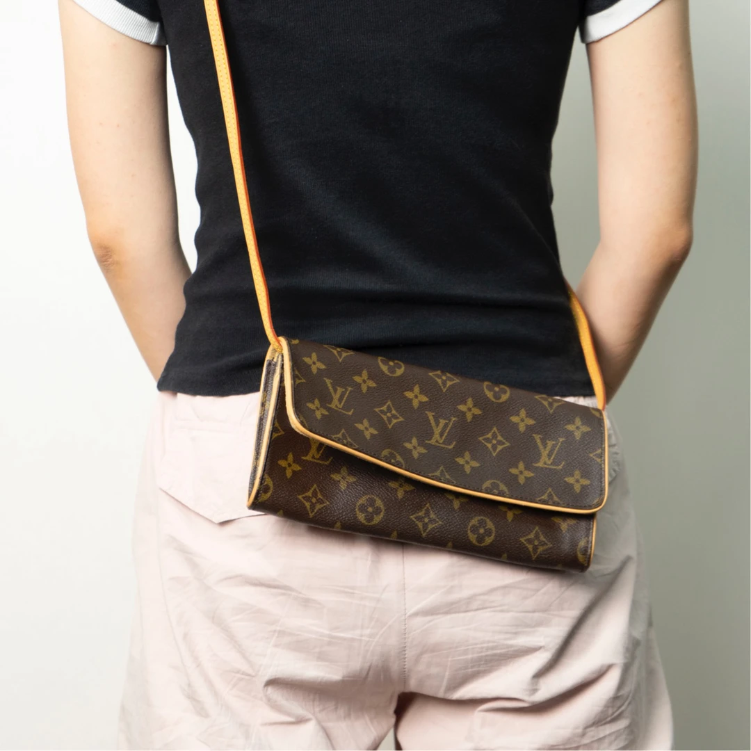 95新 LouisVuitton/路易威登 信封包//翻盖/斜挎J/23