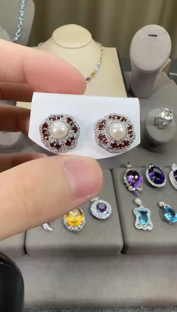 银S925镶嵌耳饰淡水珍珠6么么哒设计款