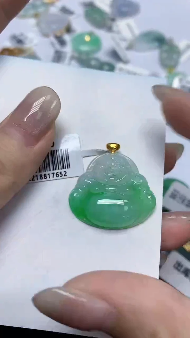 翡翠18K金镶嵌颈饰天然缅甸翡翠A货
