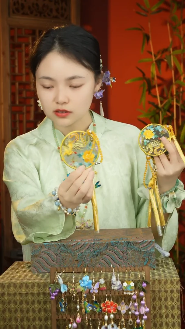 刺绣非遗苏绣车挂