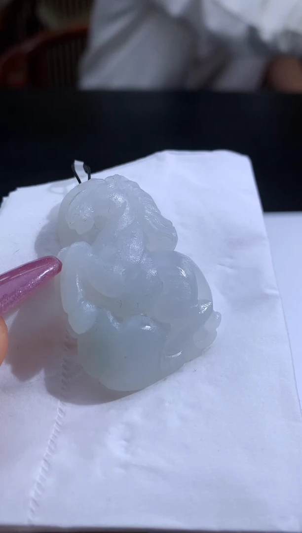 未镶嵌定制翡翠笑**生翡翠