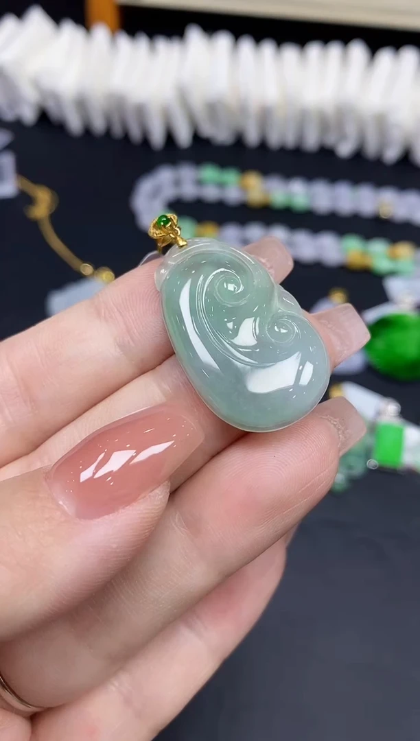 吊坠(不含链)18K金镶嵌翡翠如意18K金扣镶嵌@@CMT1113