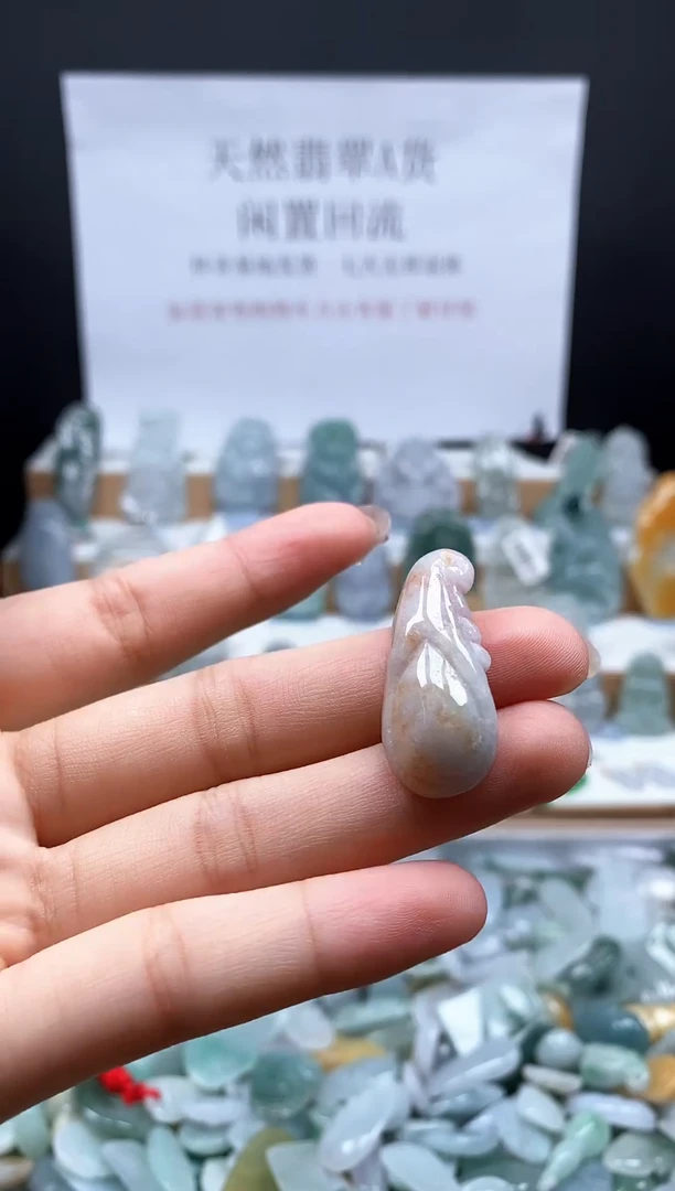 翡翠未镶嵌吊坠(不含链)02福瓜