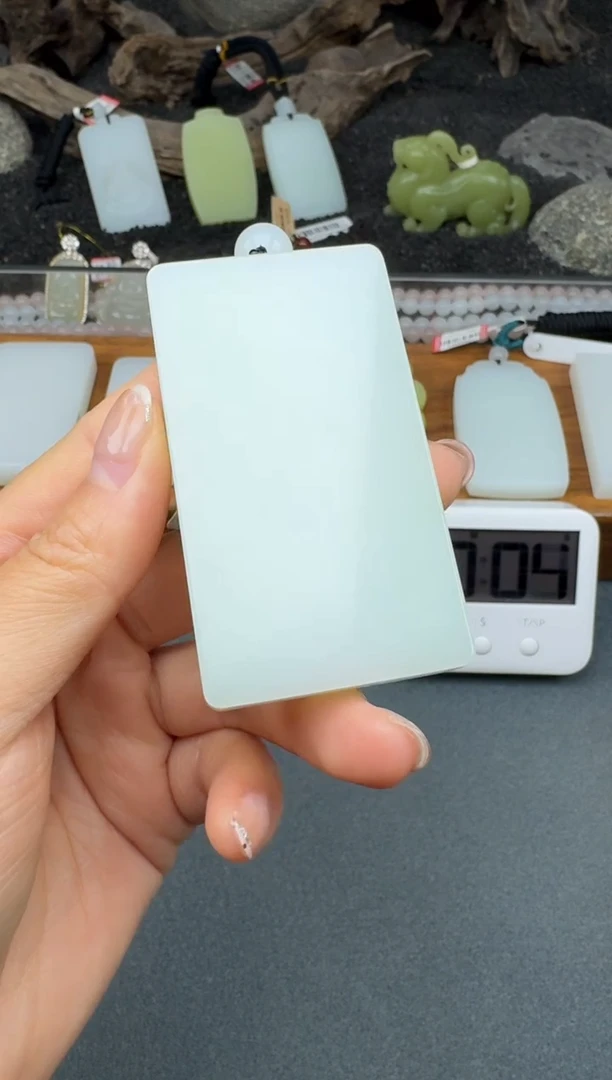 颈饰未镶嵌和田玉3