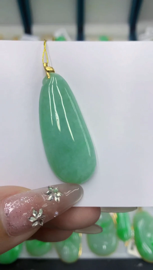 颈饰未镶嵌翡翠111111