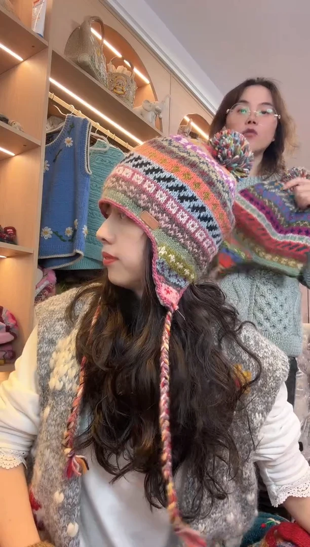 羊毛陈*嗨百羊毛护耳帽A867