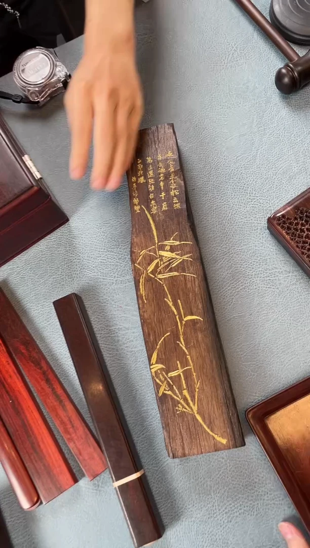 紫檀木类成套家具一木挖盒子