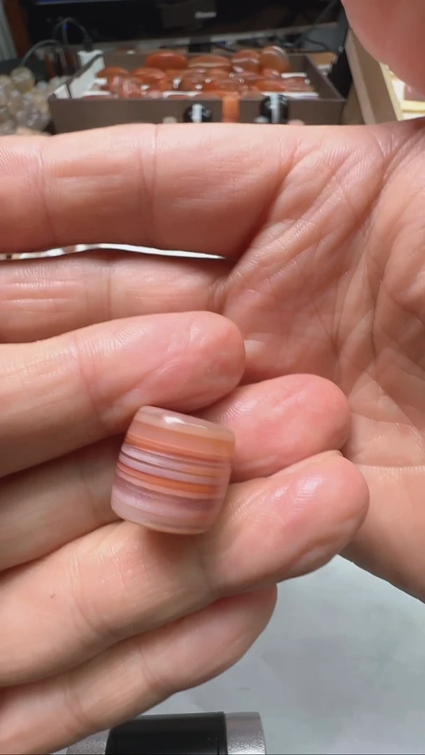 玛瑙/玉髓颈饰未镶嵌熔岩缠丝剁珠15*16mm