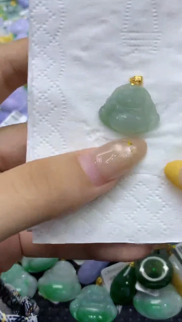 颈饰未镶嵌翡翠天然缅甸翡翠A货