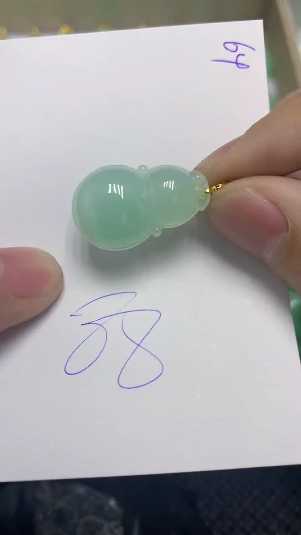 颈饰未镶嵌翡翠缅甸A货翡翠