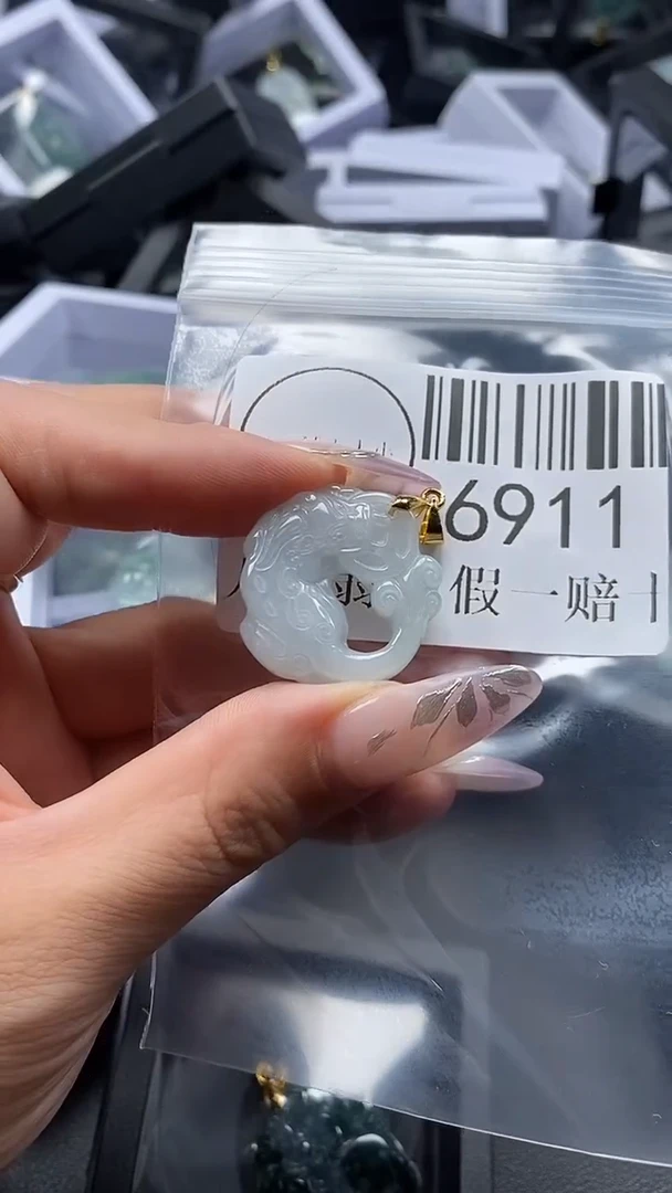 吊坠(不含链)未镶嵌翡翠6911