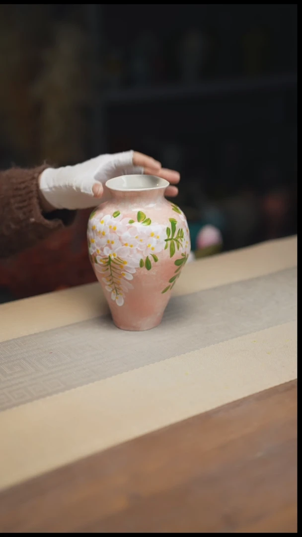 花器陶瓷花瓶粉色紫藤鱼尾