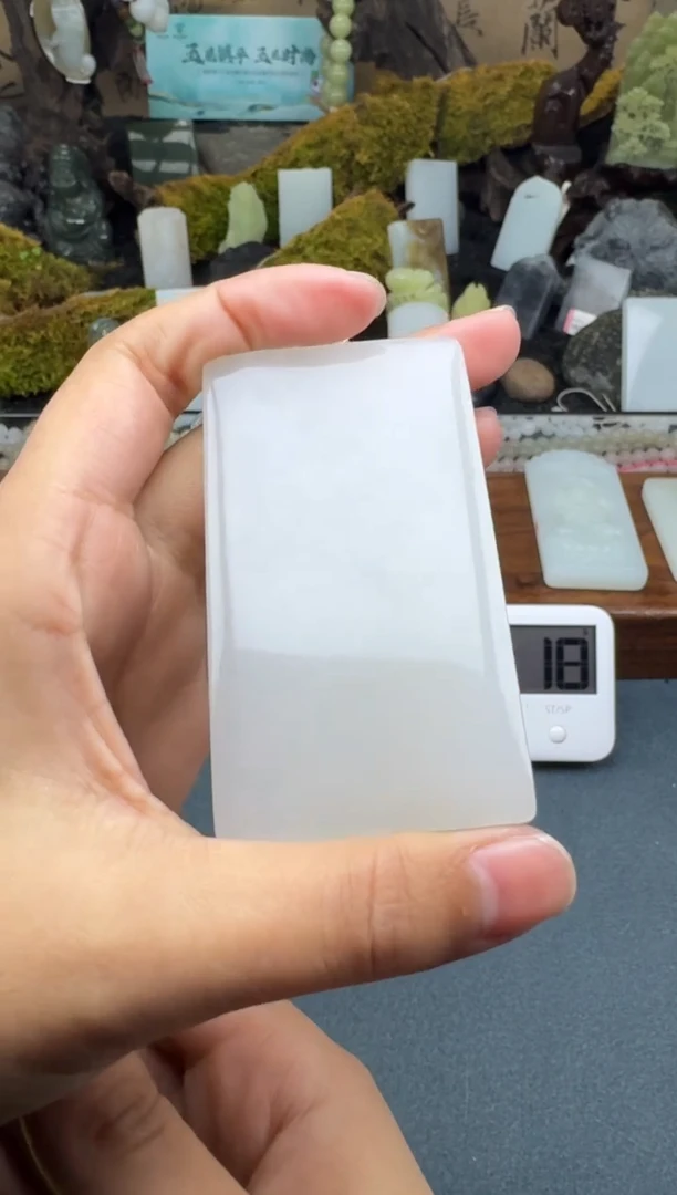 【闪购商品】和田玉颈饰未镶嵌菲菲