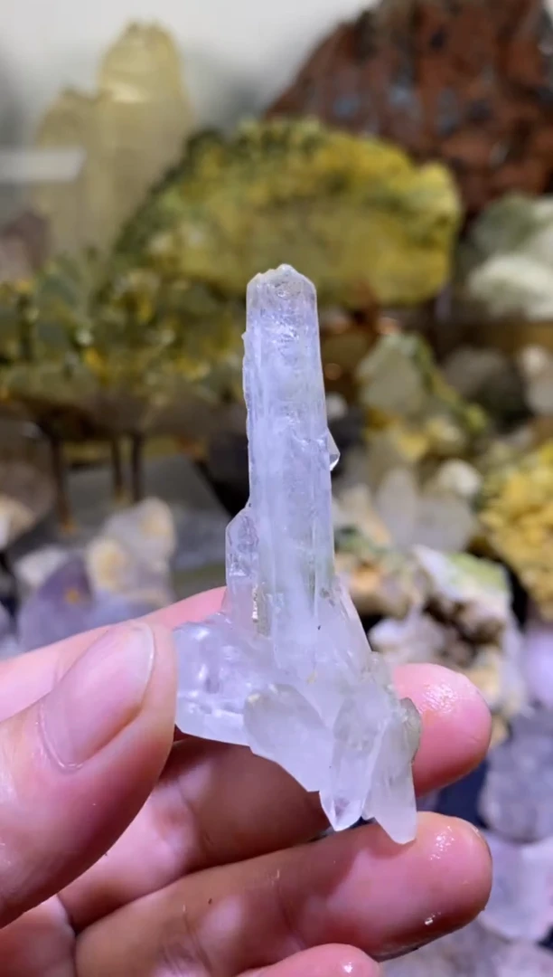 未镶嵌珠宝半成品水晶62号14g巴基斯塔喜马绿幽灵