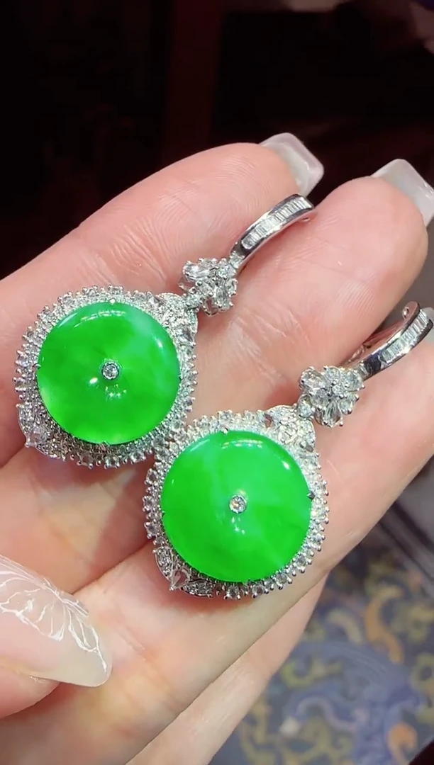 【闪购商品】翡翠耳饰18K金镶嵌平安扣