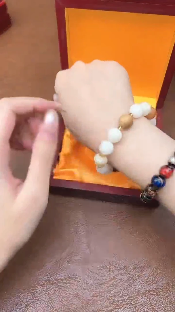 得闲白玉菩提崖柏链接@@SP111