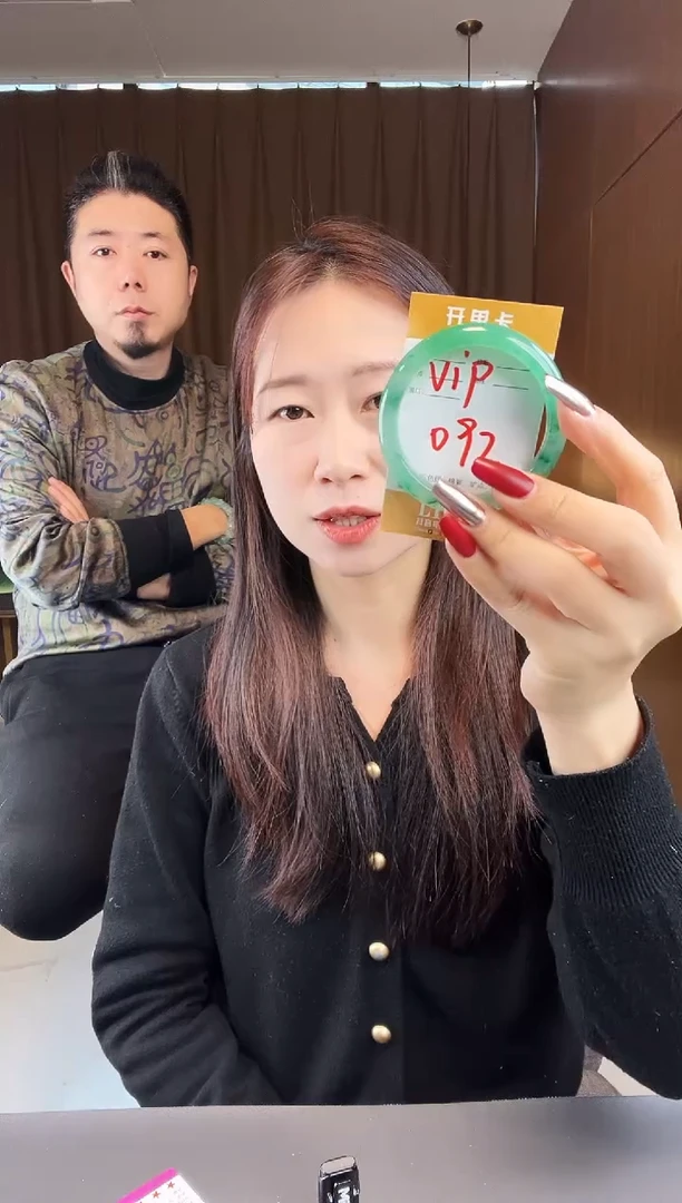 【闪购商品】石英质玉手镯未镶嵌非洲翠