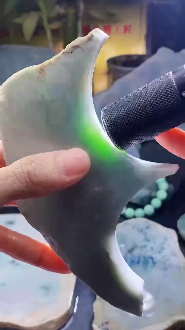 未镶嵌挂件翡翠小雨102