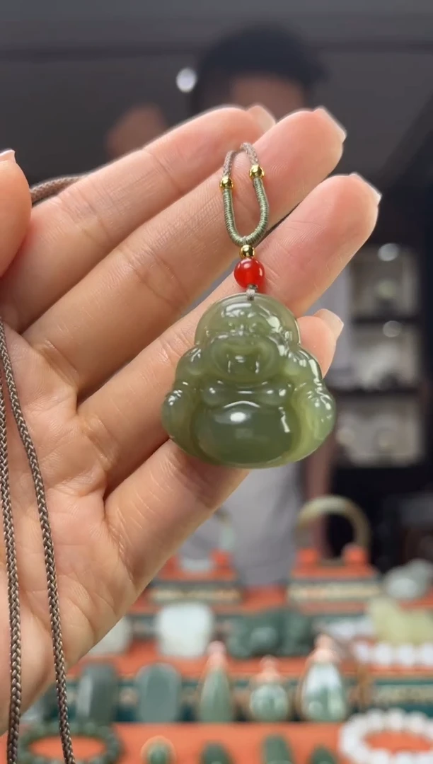 和田玉未镶嵌颈饰佩佩30mm左右