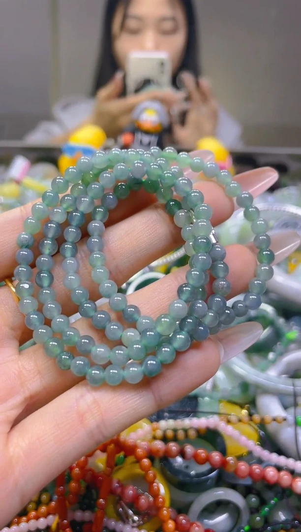 翡翠未镶嵌颈饰4MM/E/翡翠A货一图一物