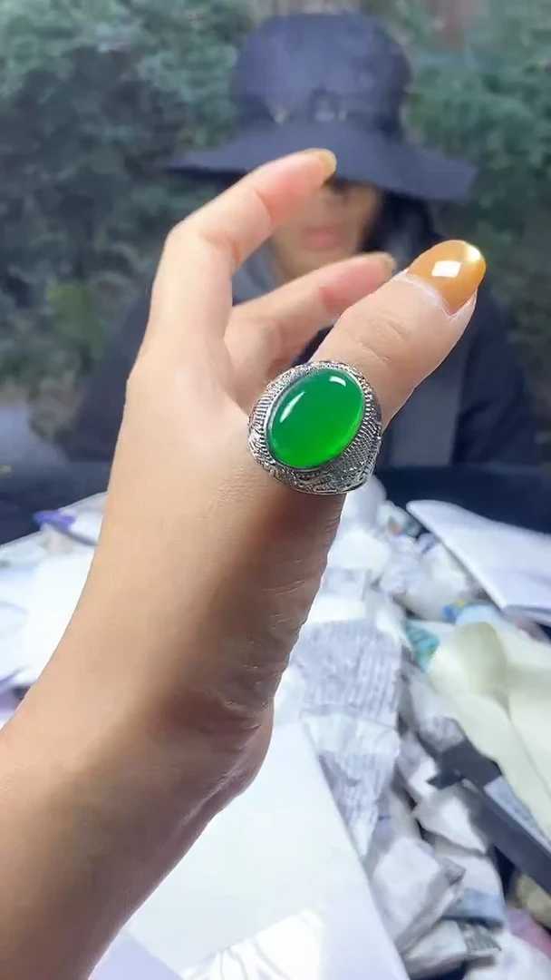 满色吊坠 所见即所得 ！！