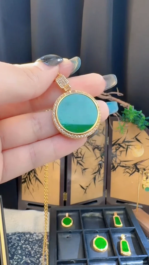 翡翠银S925镀金镶嵌吊坠(不含链)天然缅甸A货翡翠吊坠