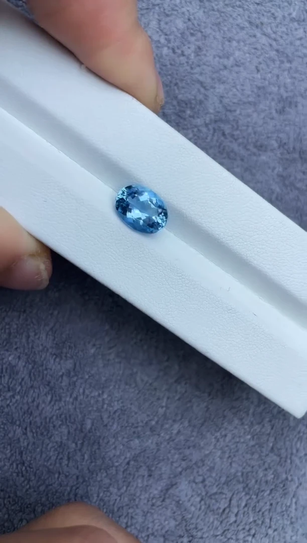 未镶嵌笔搁海蓝宝石2.562ct